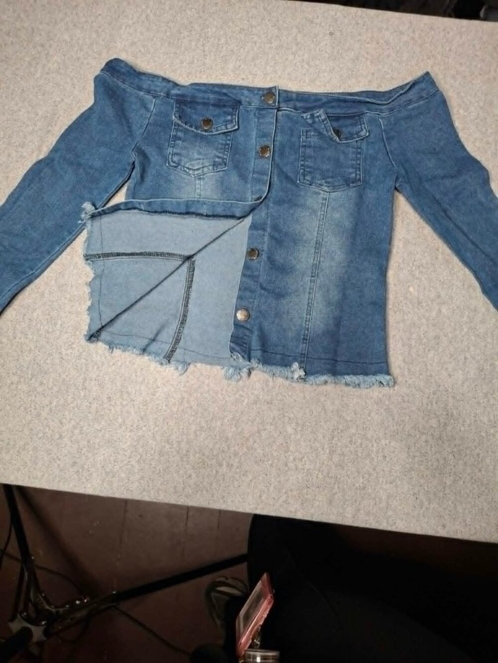 CROPPED Off-Shoulder Denim Top Button Front Long Sleeve Frayed Hem